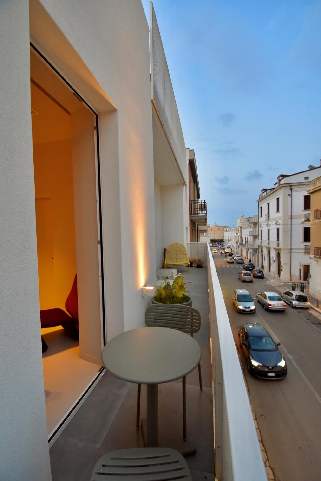 Hotel Mpiut - Housea Polignano a Mare Zewnętrze zdjęcie